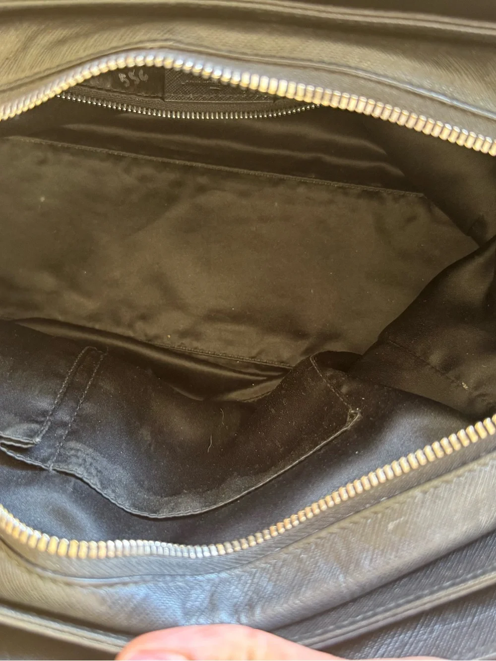 Salvatore Ferragamo GG 21F271 Black Leather Gancini Tote Satchel Shoulder Bag